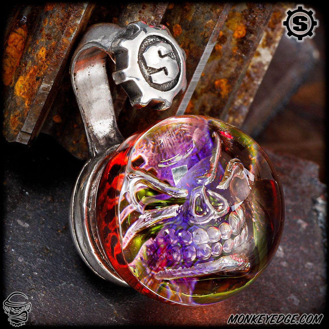 STARLINGEAR スカルマーブルペンダント Monkey Edge - Starlingear Pendant: Slickster Glory Marble - Red/Green