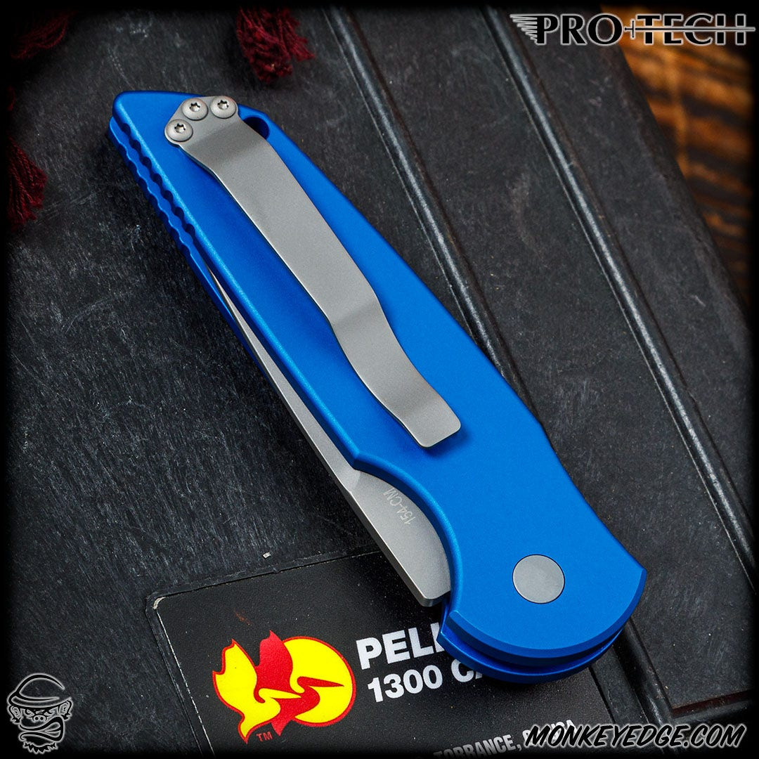 Monkey Edge - Pro-Tech Knives: TR-3 - Blasted/Blue