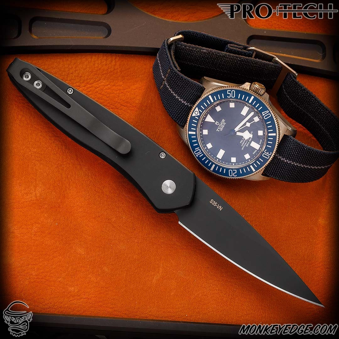 Monkey Edge - Pro-Tech Knives: Newport - Black DLC/Black w/Mother
