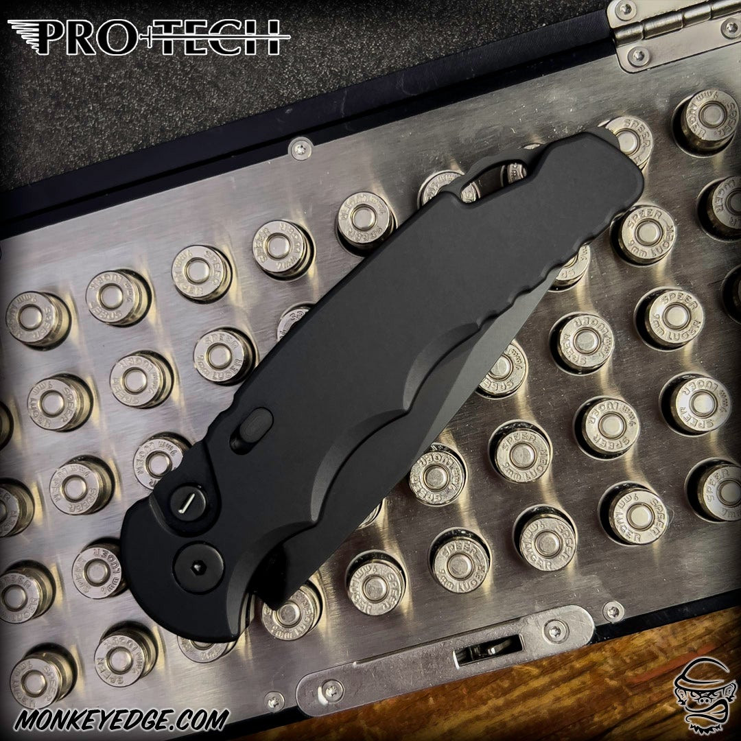 Monkey Edge - Pro-Tech Knives: TR-5 Operator - Black/Black