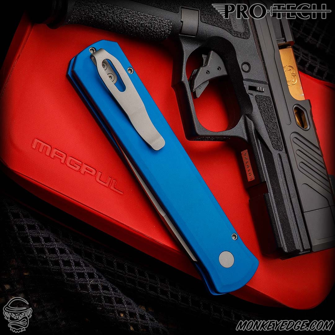 Monkey Edge - Pro-Tech Knives: Godfather - Blasted/Blue