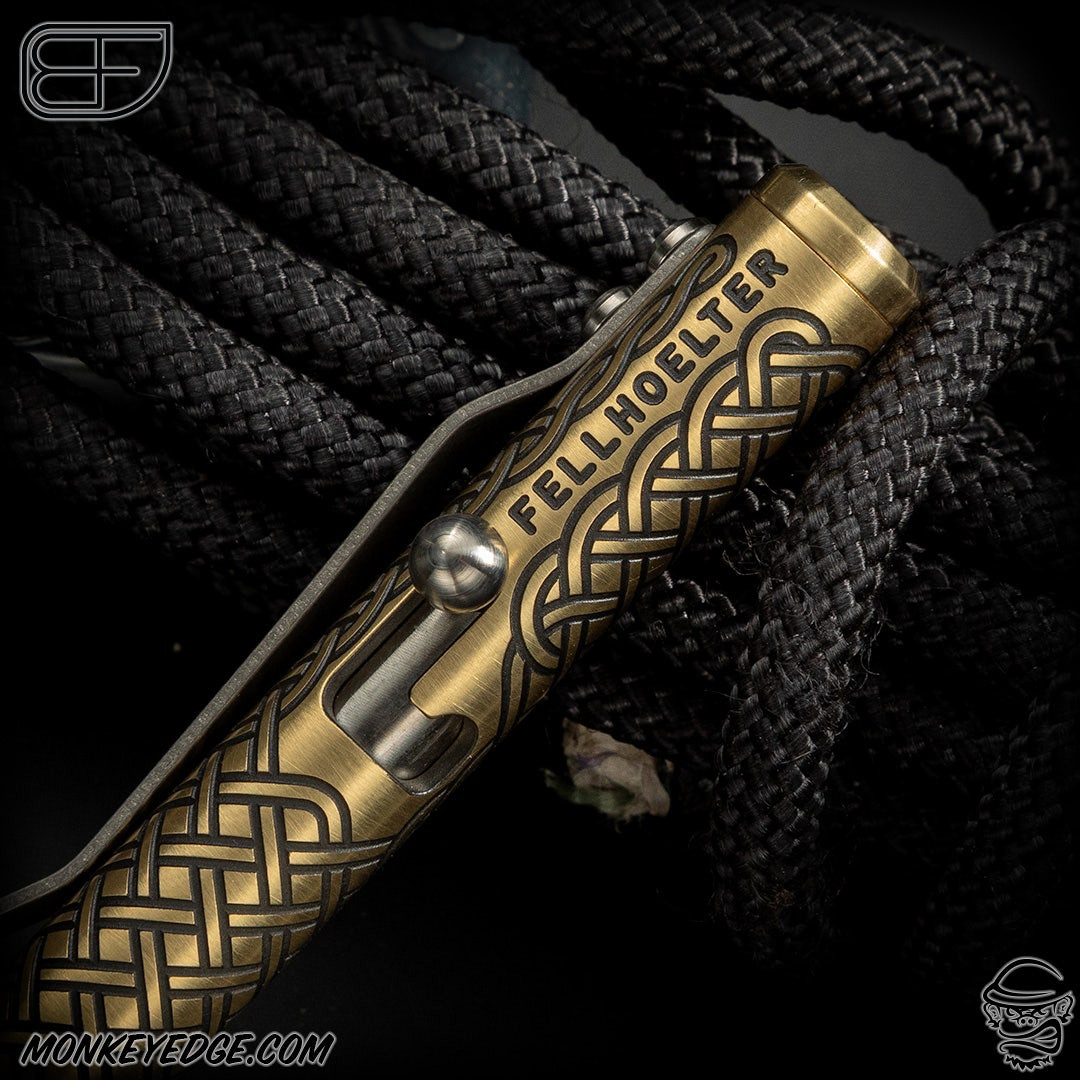 Monkey Edge - Fellhoelter TiNyBolt - Brass Tuxedo Celtic Cptn Axel