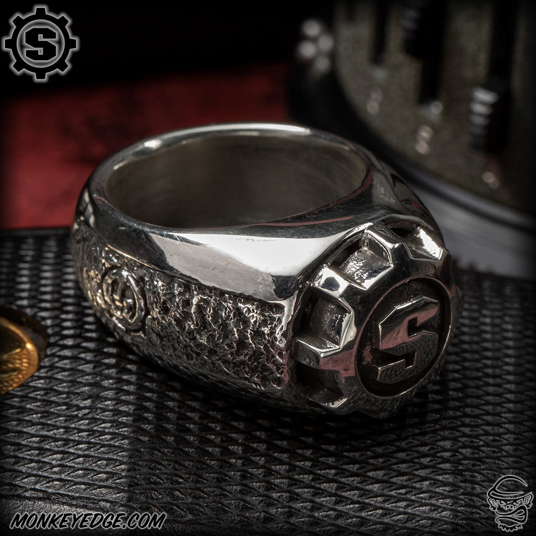 Monkey Edge - Starlingear Ring: S-Gear Signet - Silver - 10