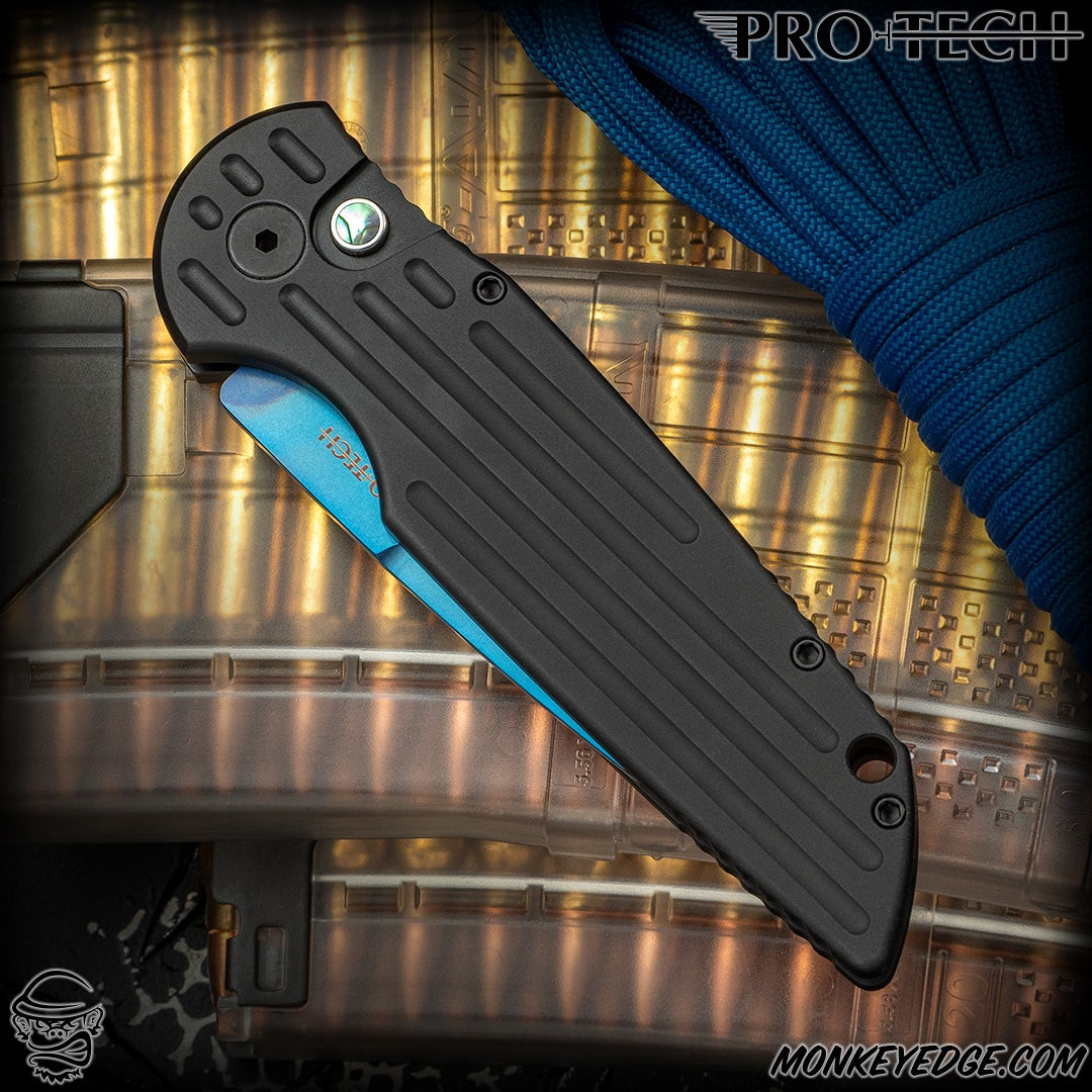 Monkey Edge - Pro-Tech Knives: TR-3 - Sapphire Blue/Black
