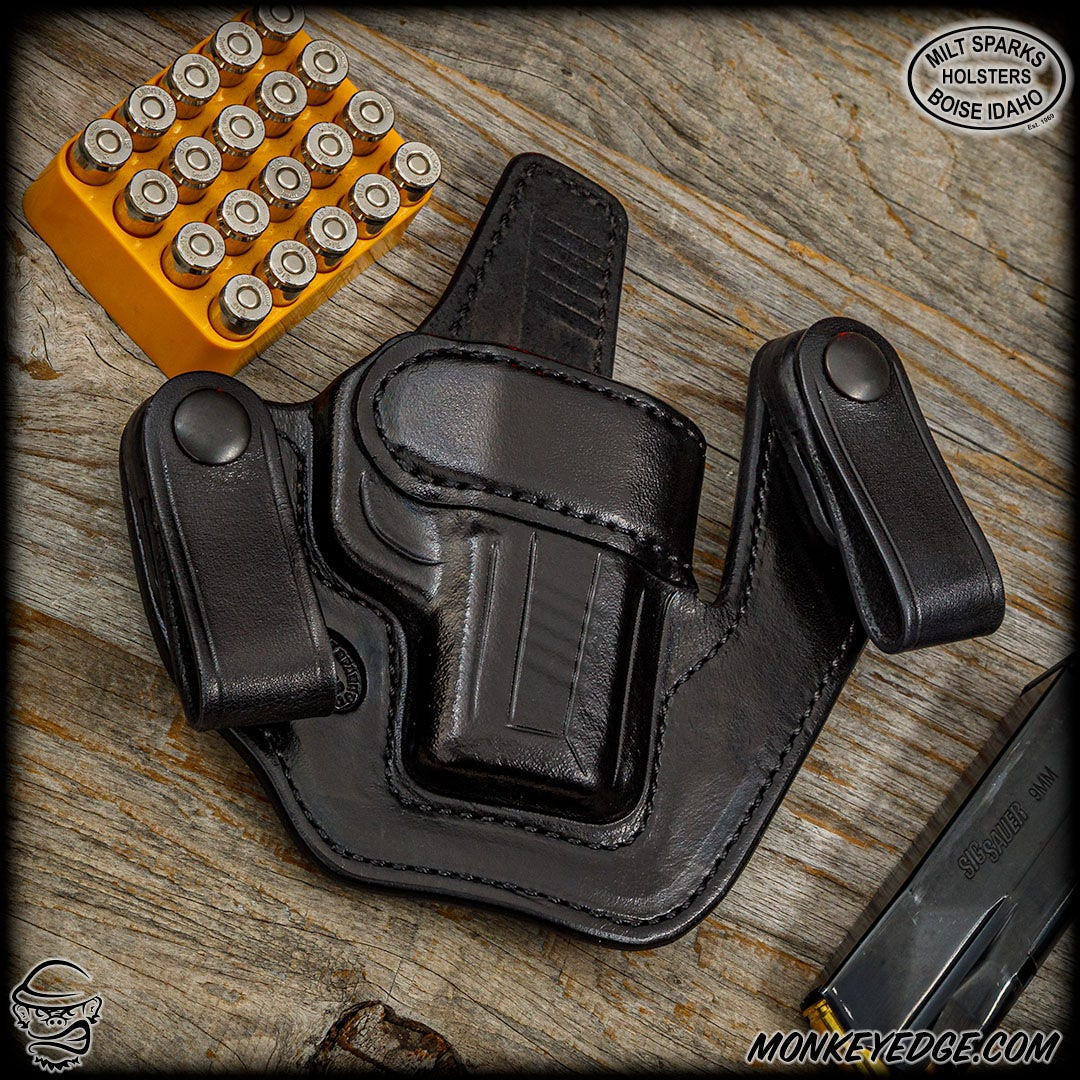 楊、ギルバート　ポスカ Monkey Edge - Milt Sparks Holsters: Versa-Max 2