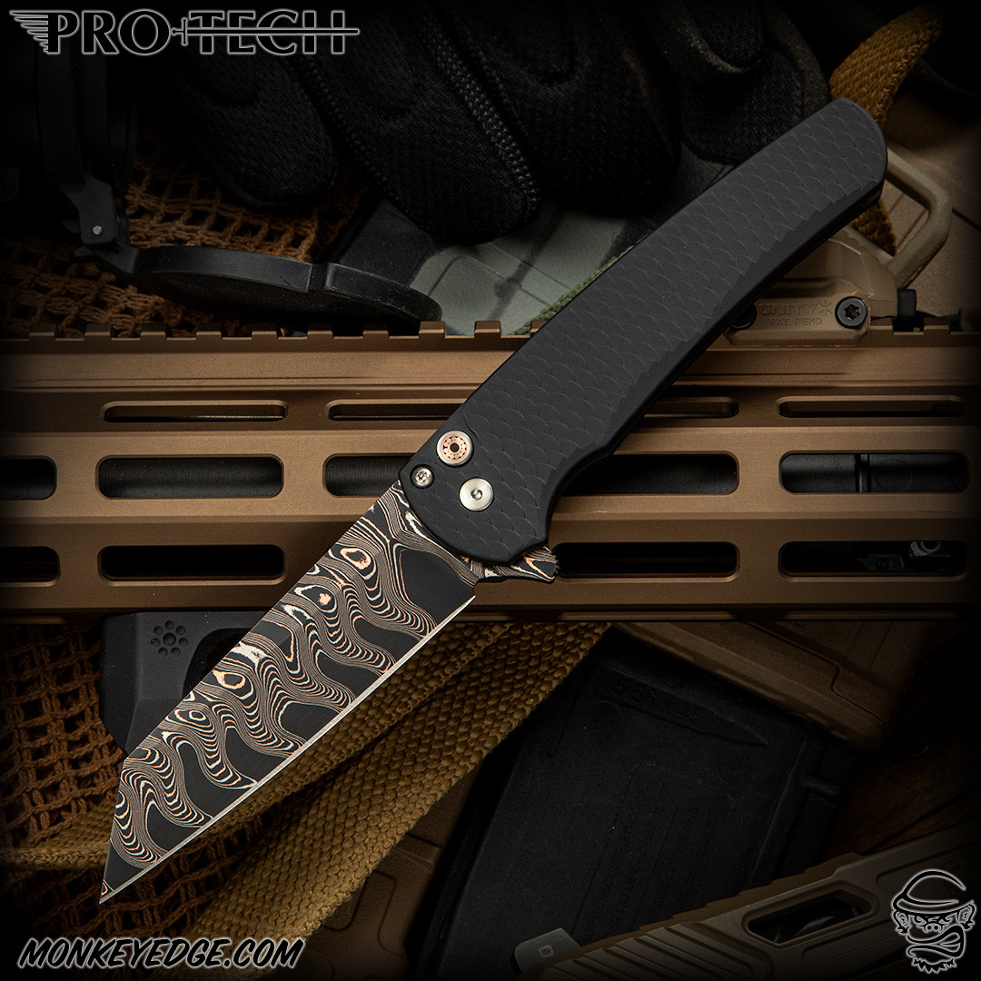 Monkey Edge - Pro-Tech Knives: Malibu Custom Reverse Tanto