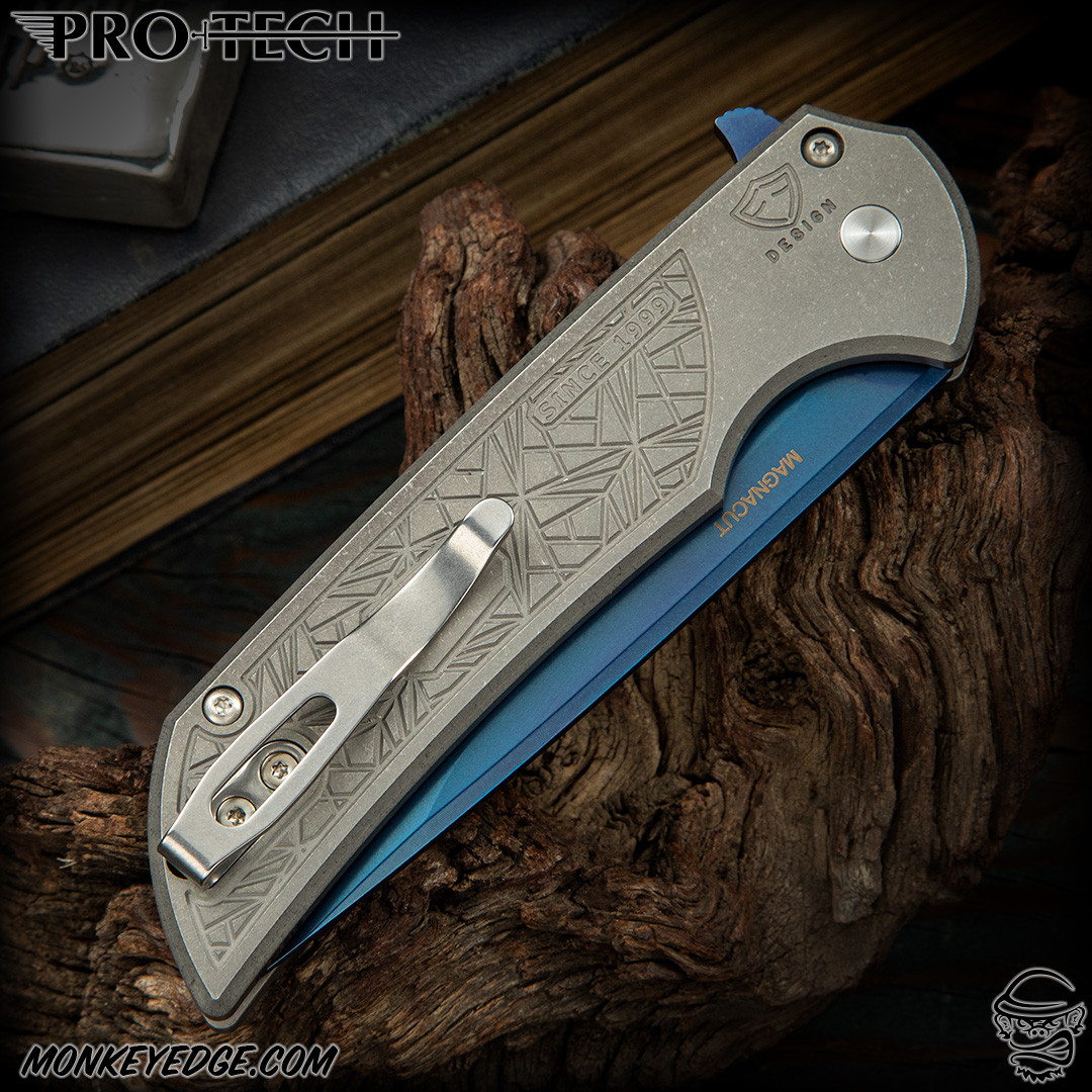Monkey Edge - Pro-Tech Knives Custom: Mordax - Sapphire Blue