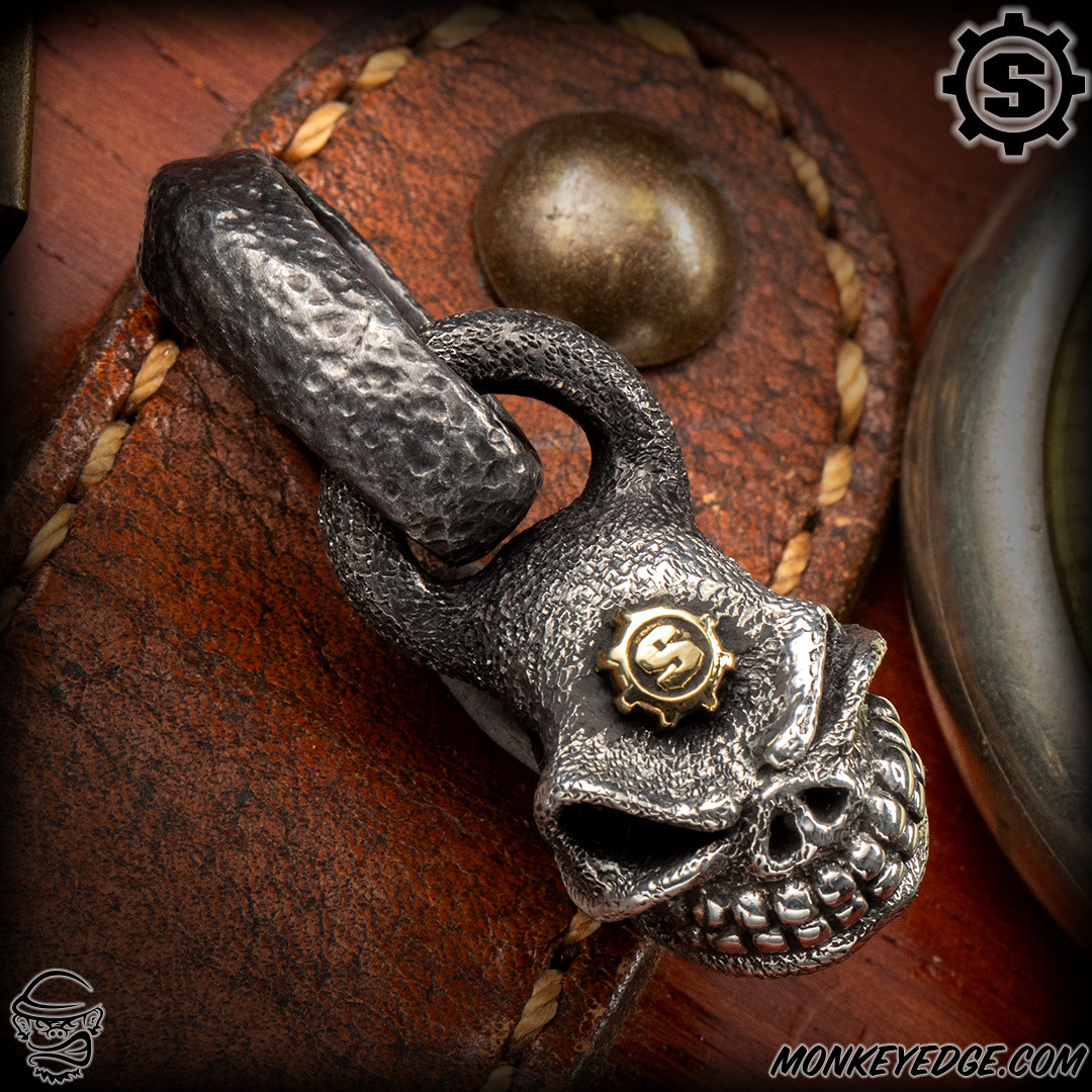 Monkey Edge - Starlingear Pendant: Slickster w/S-Gear - Silver/Brass