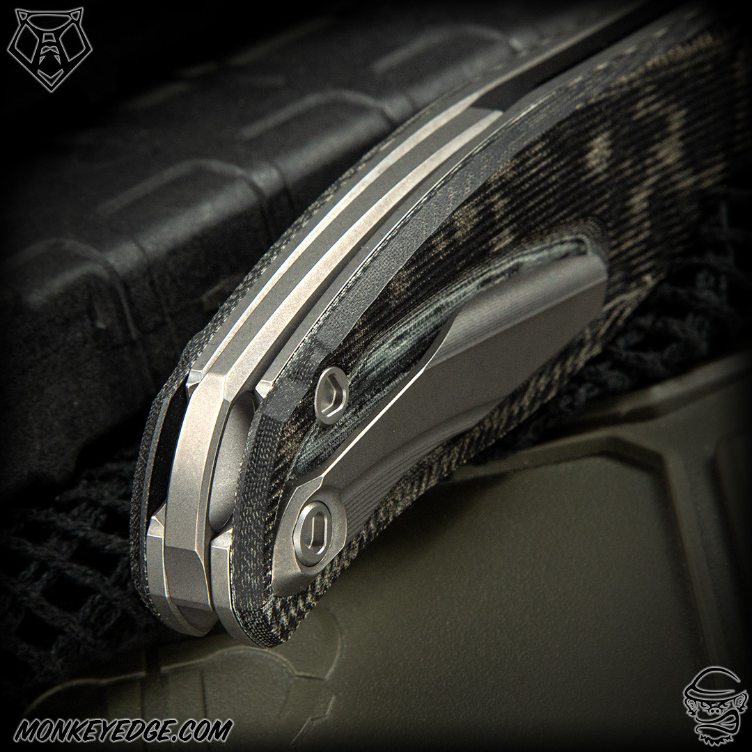 Monkey Edge - Shirogorov Knives: F95 Ursus - Tumbled/Black Micarta