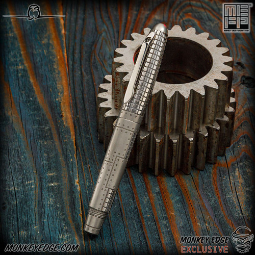 Dmitry Streltsov Pen: Ace - Titanium Satin/Blasted Monkey Edge FRAG Pattern