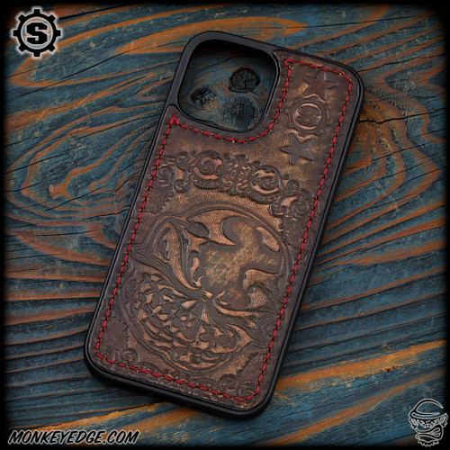 Starlingear Phone Case: iPhone 13 Pro Max - Embossed Vintage Slickster