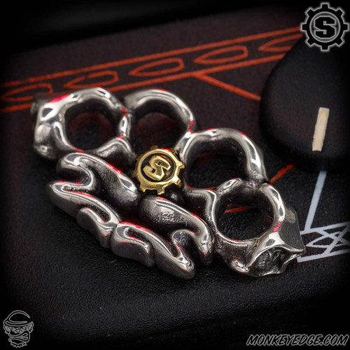 Starlingear Pendant: Reaper Knuckles - Silver/Brass