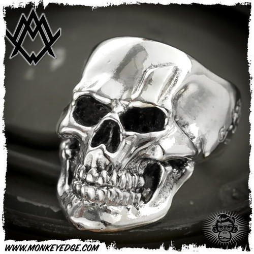 Ace Metal Works Ring: Ace Bolt Skull Small Polished - Silver