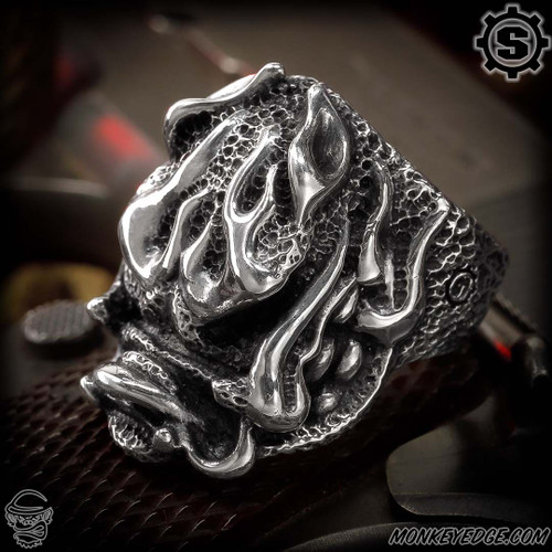 Starlingear Ring: Hogster Flame Puncher - Silver