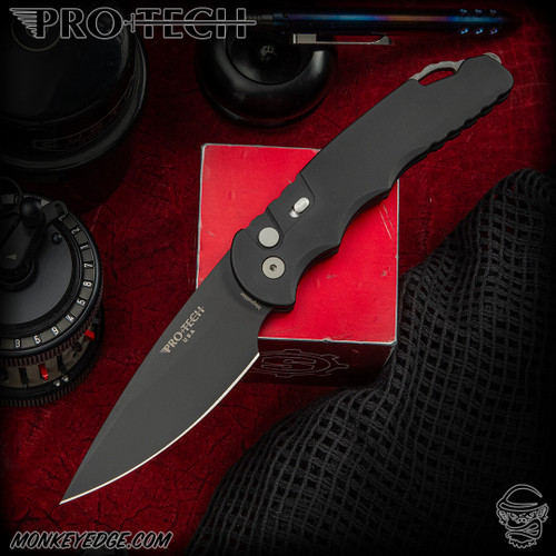 Pro-Tech Knives: TR-4 - Black/Black