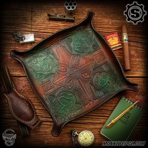 Starlingear Ryk Maverick Custom Valet Tray - Large Embossed Vintage Slyclops