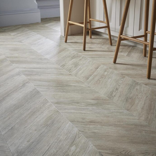J2 Pale Oak Chevron J2 Pale Oak Chevron