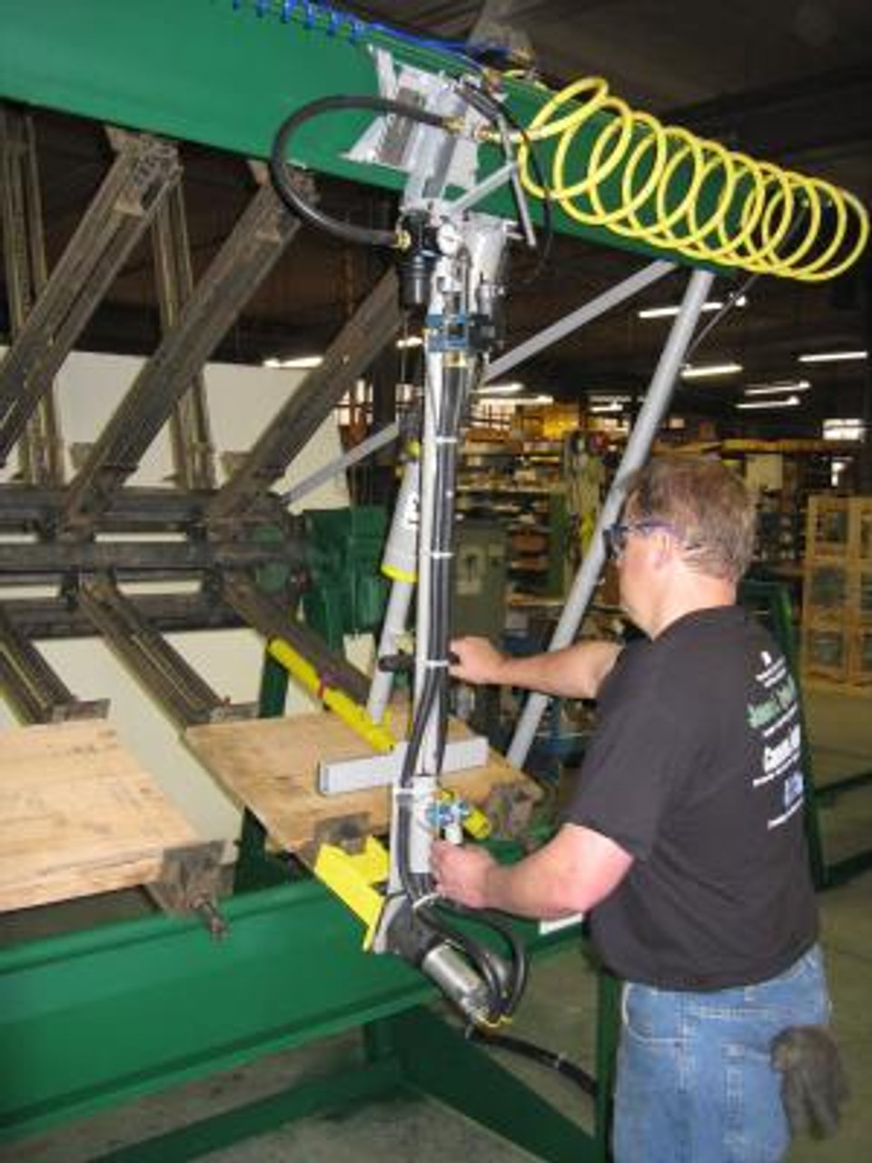 Taylor Manufacturing's Taylor 12 Woodworking Clamps System