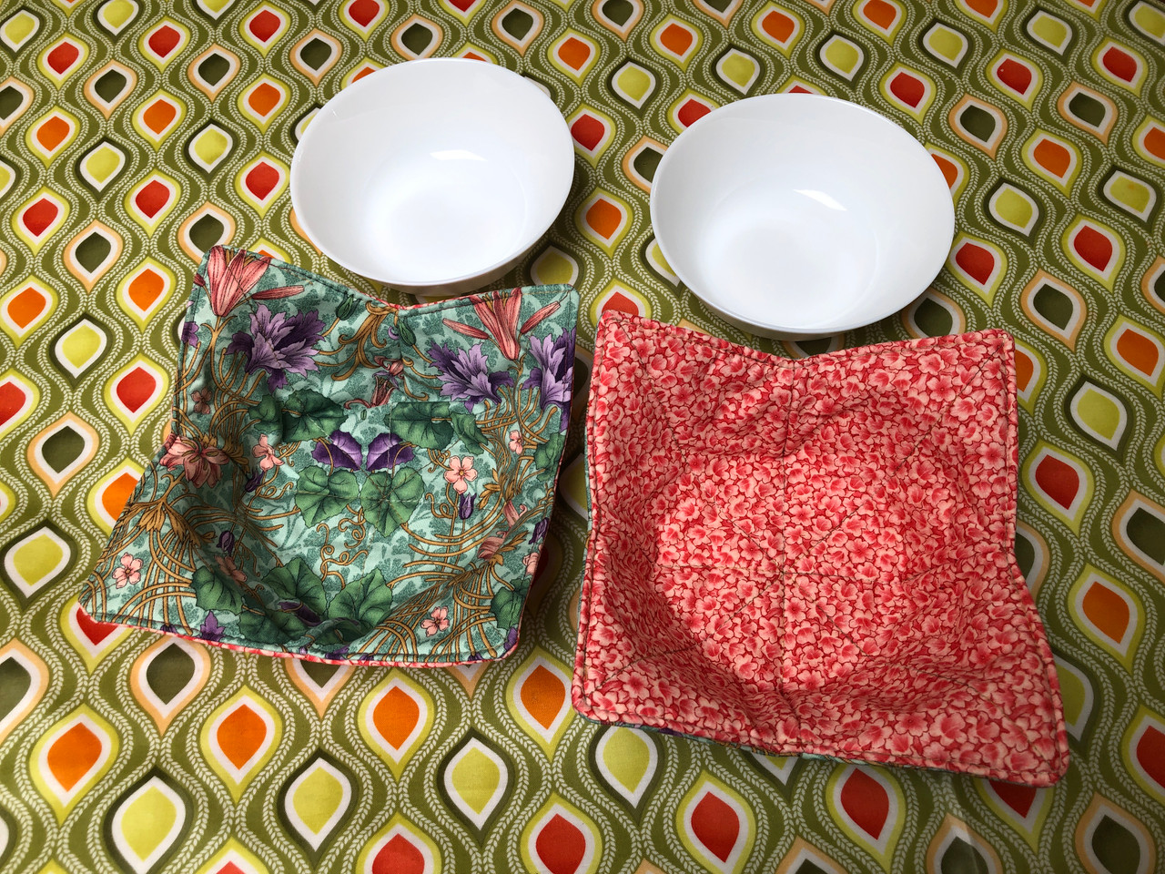 Quilted Bowl Cozy for microwave or ice cream 10 x 10 Green/Orange Floral  - Handy Caddy & Irresistible Leggings