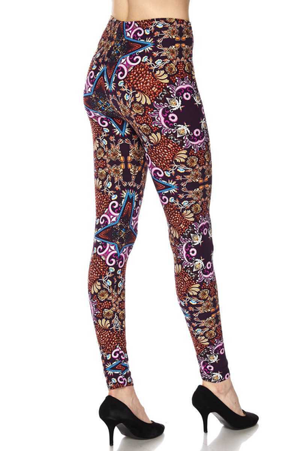 Irresistible Buttery Soft Florid Feathers Leggings