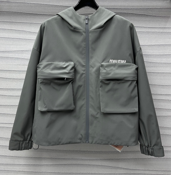 Utility Pocket Hooded Jacket