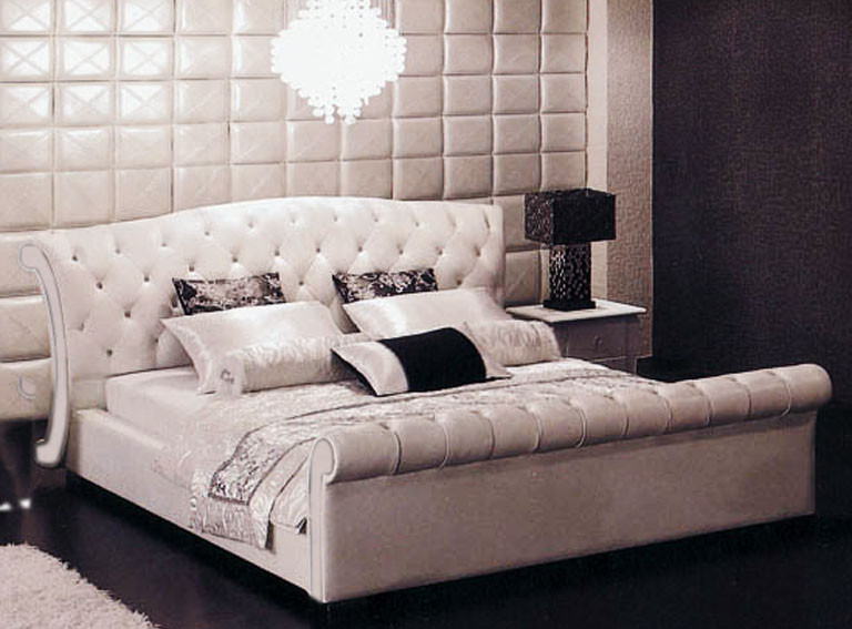White leather queen size bed with diamond buttons,super classic design.