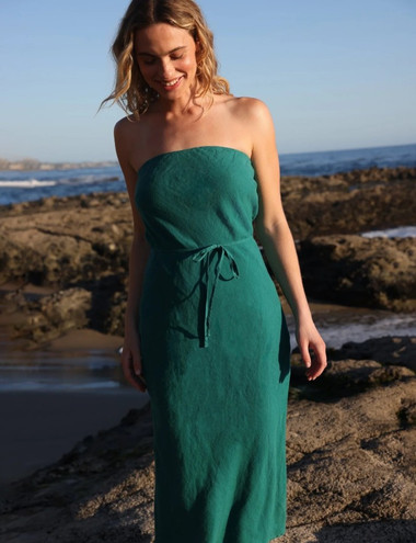 green linen strapless dress ASTR The Label Christie Green Linen Blend Midi Dress main image 0