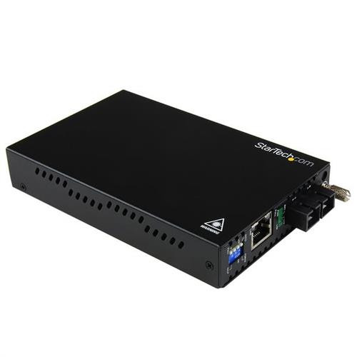 StarTech.com Convertisseur Ethernet Gigabit sur Fibre Optique MultiMode SC - 1000 Mb/s - 550m - ET91000SC2