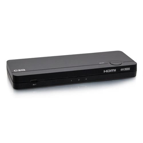 C2G Commutateur KVM USB-C®/HDMI® 3 entrées combinées vers HDMI 1 sortie avec Power Delivery - 4K 60Hz - 54541