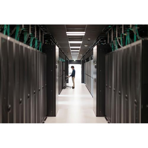 HPE Aruba Networking 6200M Géré L3 Gigabit Ethernet (10/100/1000) Connexion Ethernet, supportant l'alimentation via ce port (PoE) - R8Q68A