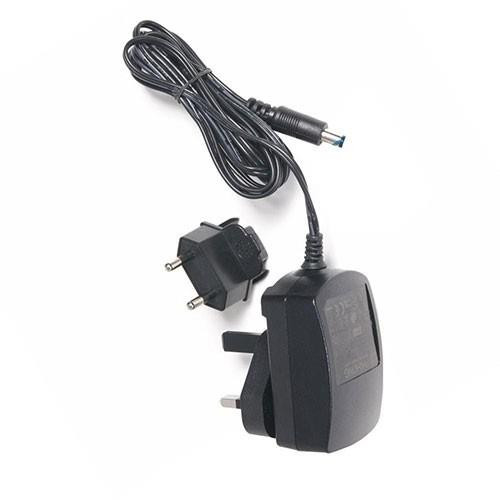Snom  adaptateur de puissance & onduleur Intérieure 10 W Noir - 00004325