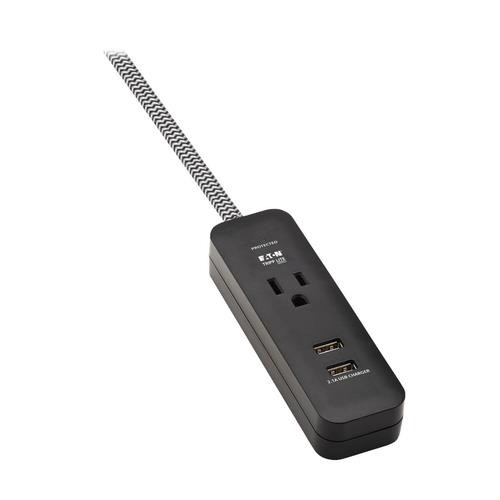 Tripp Lite  protection surtension Noir 1 sortie(s) CA 110 - 125 V 1,22 m - TLP104USB