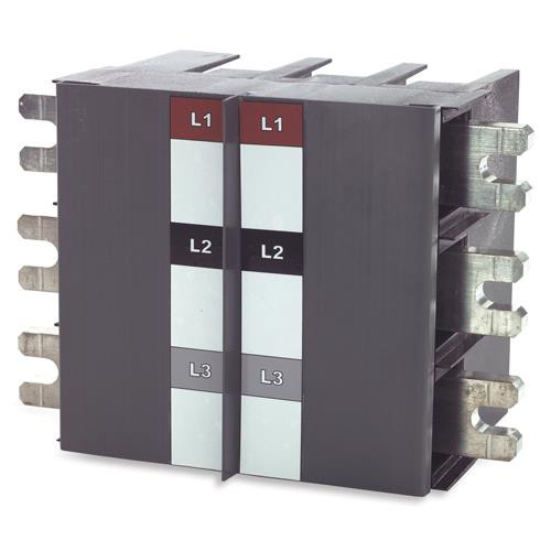 APC Adaptateur pour disjoncteur T5, tripolaire - Professionnels - PD3PADAPT5