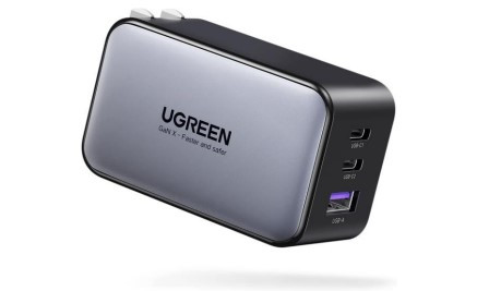 Ugreen  chargeur d'appareils mobiles Casques, Smartphone Gris USB Charge rapide Intérieure - 10334