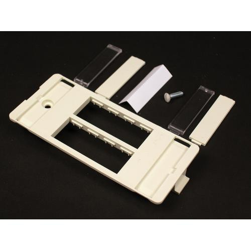 WIREMOLD  accessoire pour canalisations de câbles Plaque frontale - 5507-4TJWH
