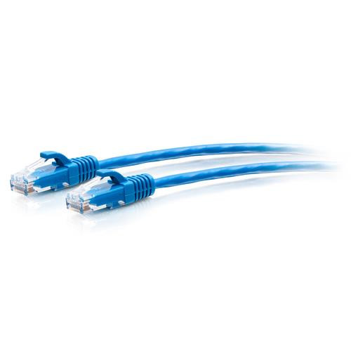 C2G Câble de raccordement Ethernet fin Cat6a non blindé (UTP) avec protection anti-accrochage de 1,5 m - Bleu - 30129