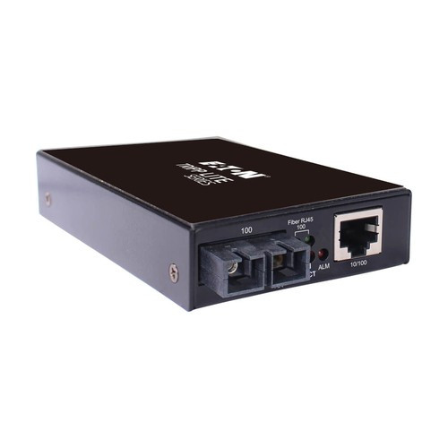 Tripp Lite  convertisseur de support réseau 100 Mbit/s 1310 nm Monomode Noir - N784-H01-SCSM