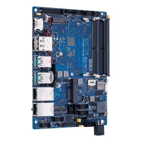 ASUS C7136ES-IM-AA 1,7 GHz Intel® Core™ i7 HDD+SSD - 90ME06Q2-M0UCY0