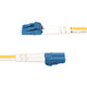 StarTech.com Câble Fibre Optique de 30m Duplex Monomode LC vers SC(UPC) OS2, 9/125µm, 100G, Cordon Fibre Optique, Insensible à la Courbure, Faible Perte d'Insertion, Cordon Patch Fibre LSZH - SMLCSC-OS2-30M