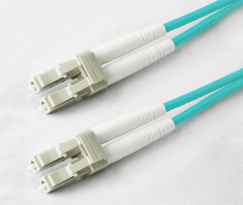 AddOn Networks LC/LC 2m fibre optic cable Blue