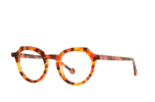 Theo Cape Vulture, Theo Designer Eyewear, artistic eyewear, fashionable glasses
