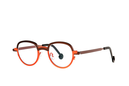 Theo Mong Kok, Theo Designer Eyewear, artistic eyewear, fashionable glasses