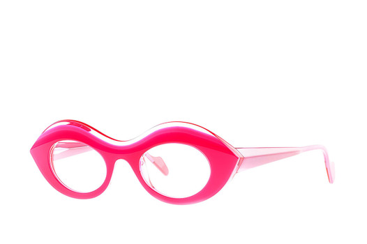 Theo Pussy, Theo Designer Eyewear, artistic eyewear, fashionable glasses