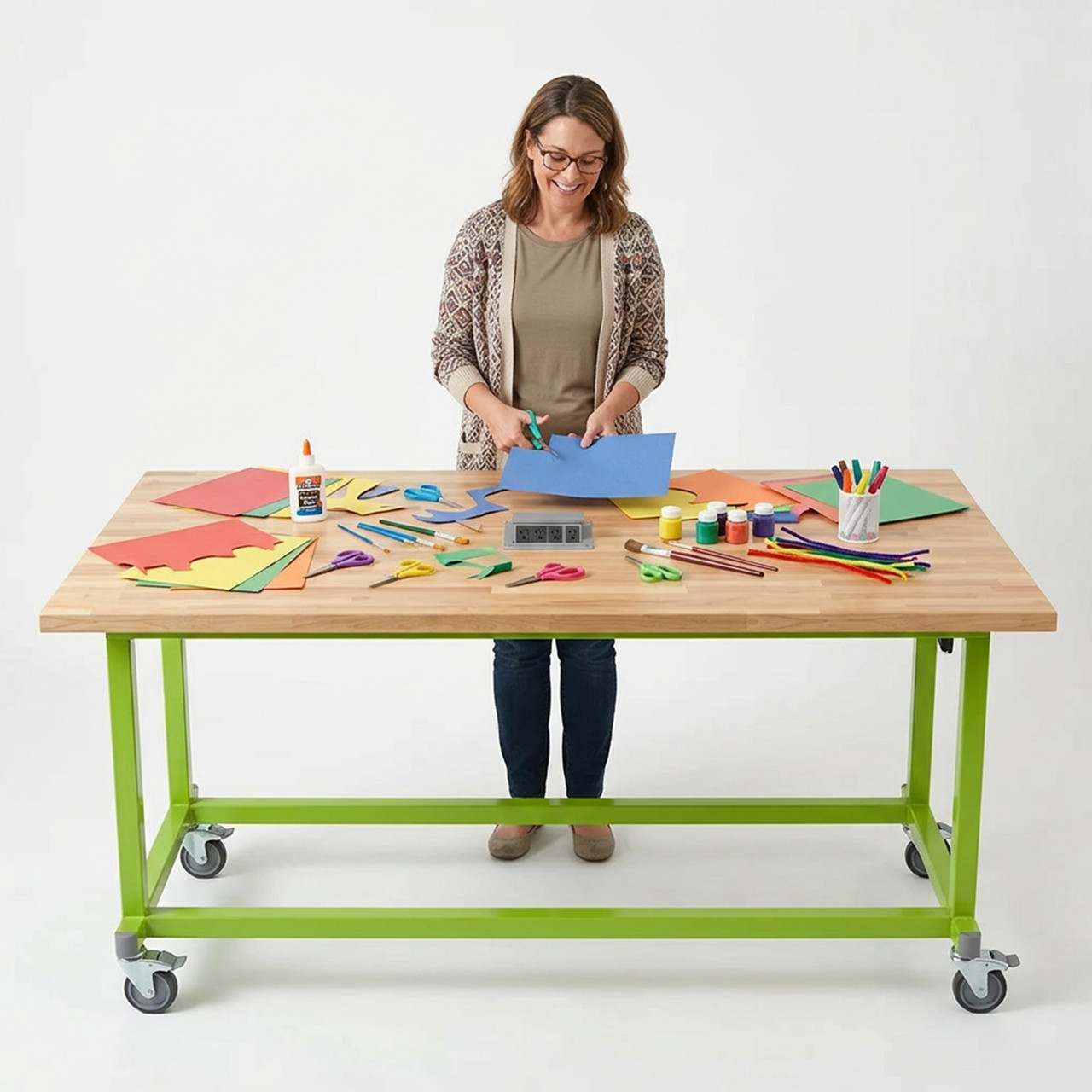 Explorer Maker Table with Power Unit Green Apple