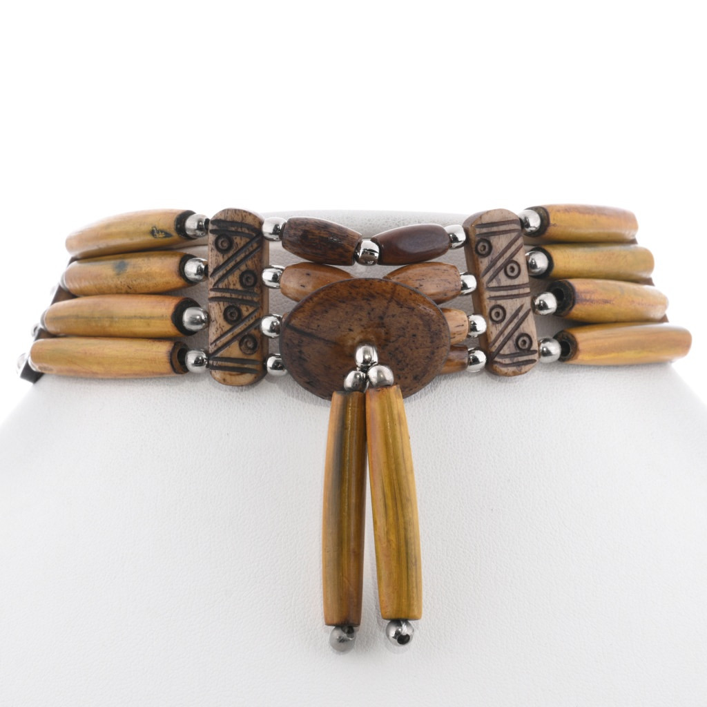 Cherokee Style Bone Choker 25394