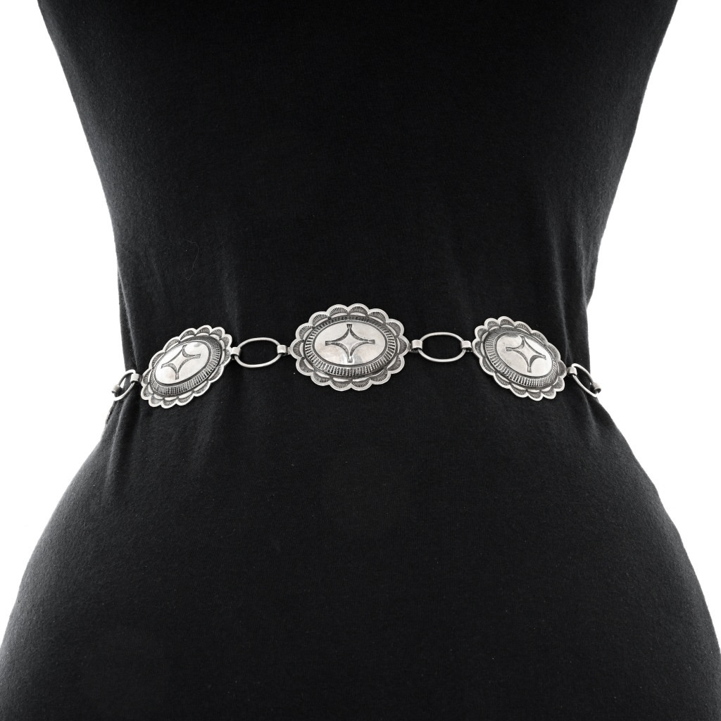 Navajo Sterling Silver Hammered Pattern Link Concho Belt 0178