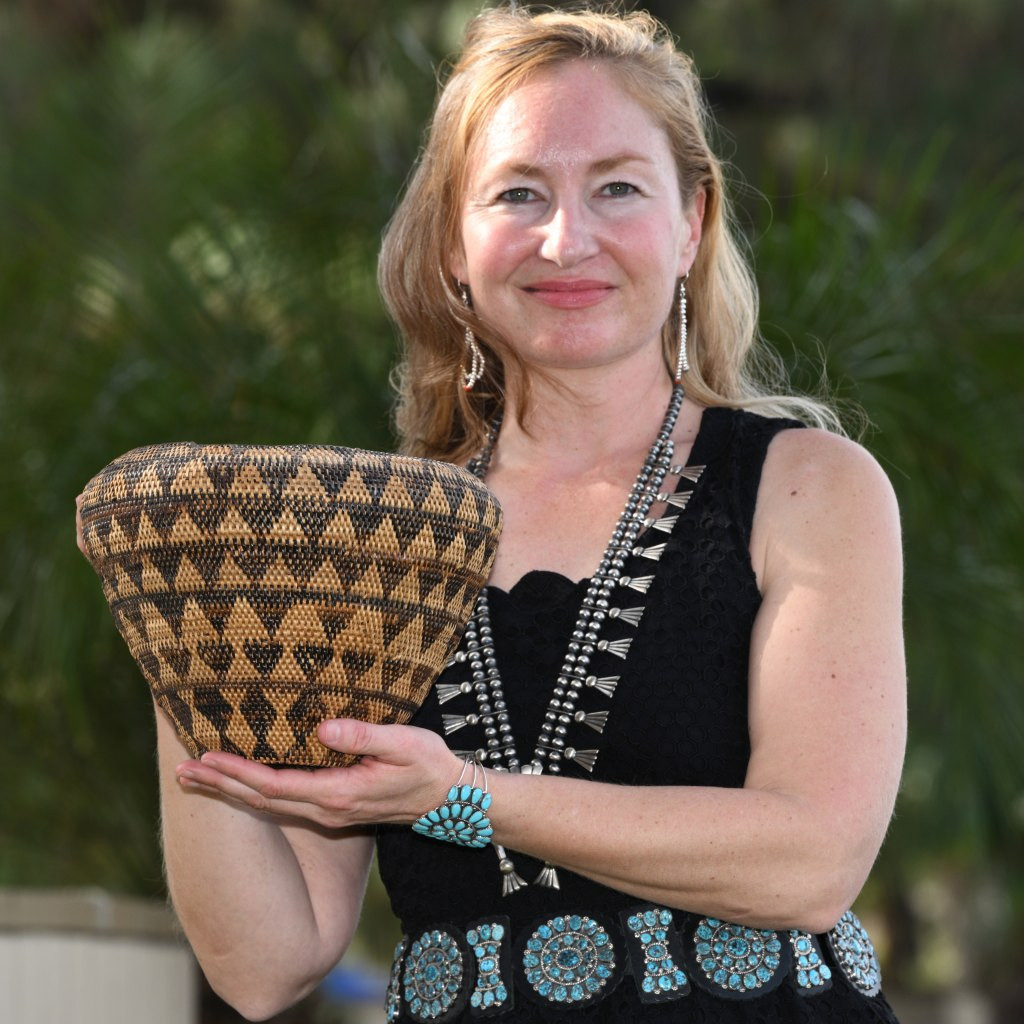 Southwestern Woven Native Design Basket 43422