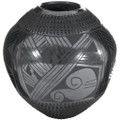 Detailed Black on Black Pattern Mata Ortiz Pottery 43624