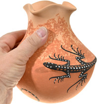 Sculpted High Relief Zuni Made Lizard Pottery 37583