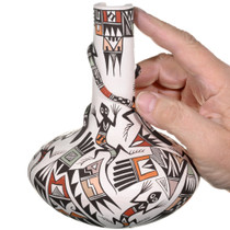 Hand Painted Sculpted Dimensional Lizard Design Acoma Vase 46274